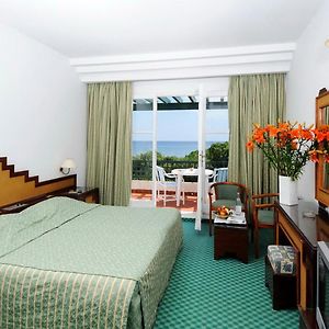 Dreibettzimmer